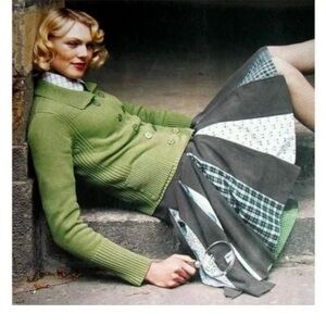 Elevenses Anthropologie Surprise Gray Colorful Mixed Print Pleated Skirt Size 2